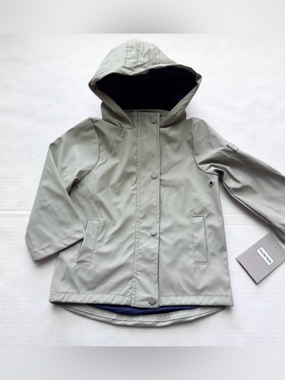 Hunter New Boys Water
Resistant Long Hooded Rain Jacket in Green size 10Y NWT